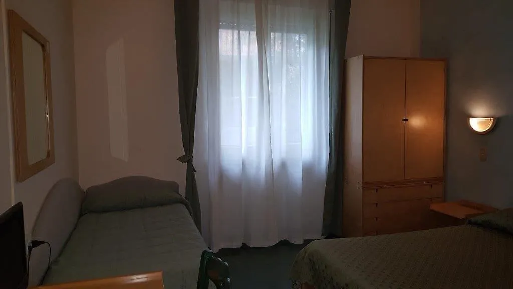 Hotel Sorriso Brenzone sul Garda