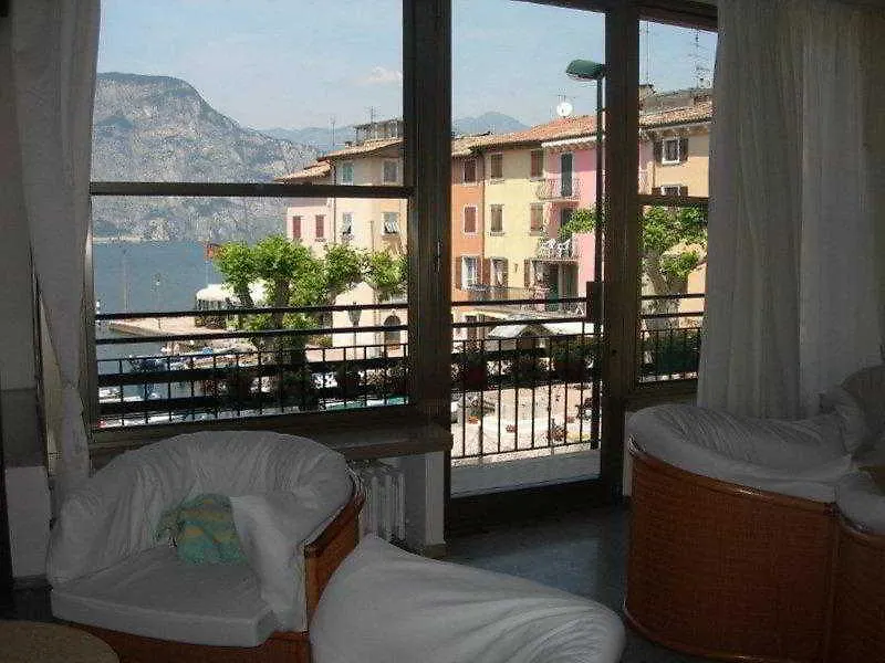 Hotel Sorriso Brenzone sul Garda