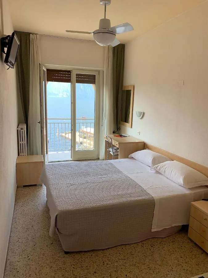 Hotel Sorriso Brenzone