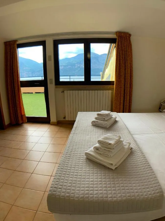 Hotel Sorriso Brenzone