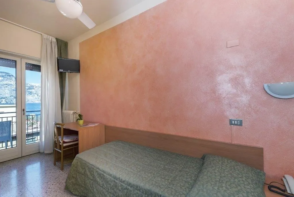 Hotel Sorriso Brenzone