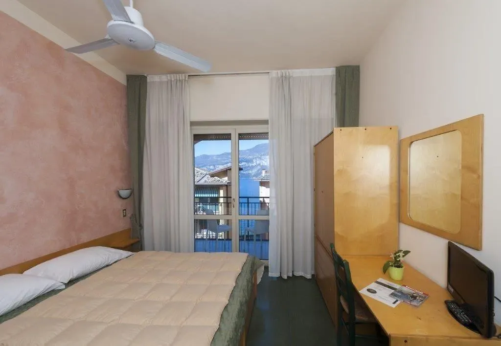 Hotel Sorriso Brenzone