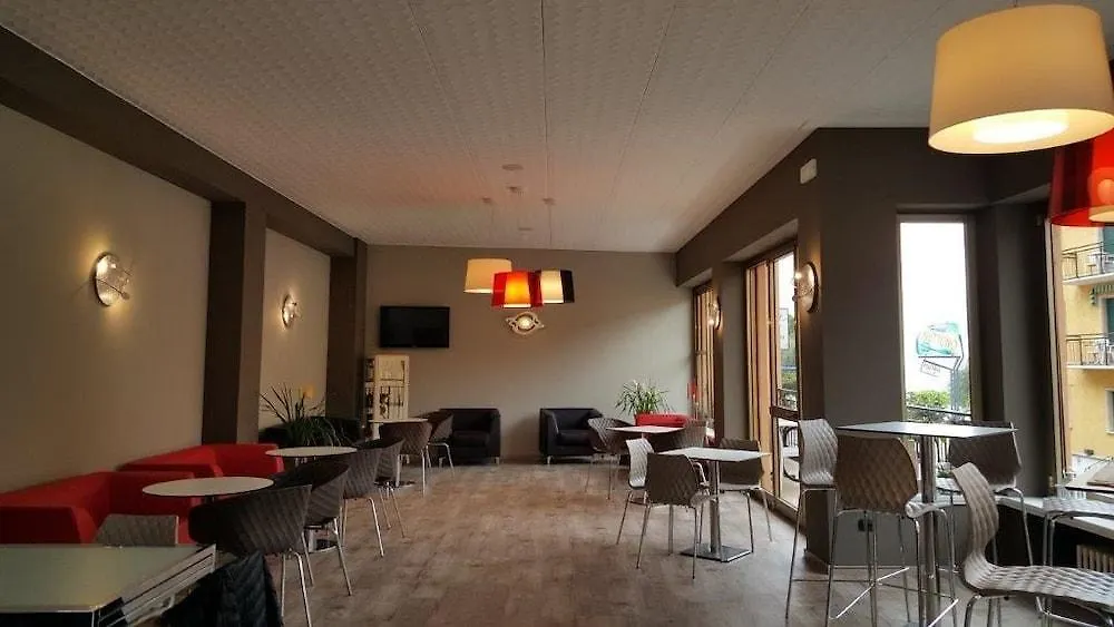 Hotel Sorriso Brenzone 2*,