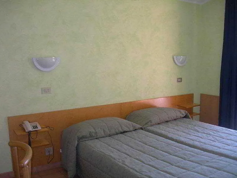 Hotel Sorriso Brenzone