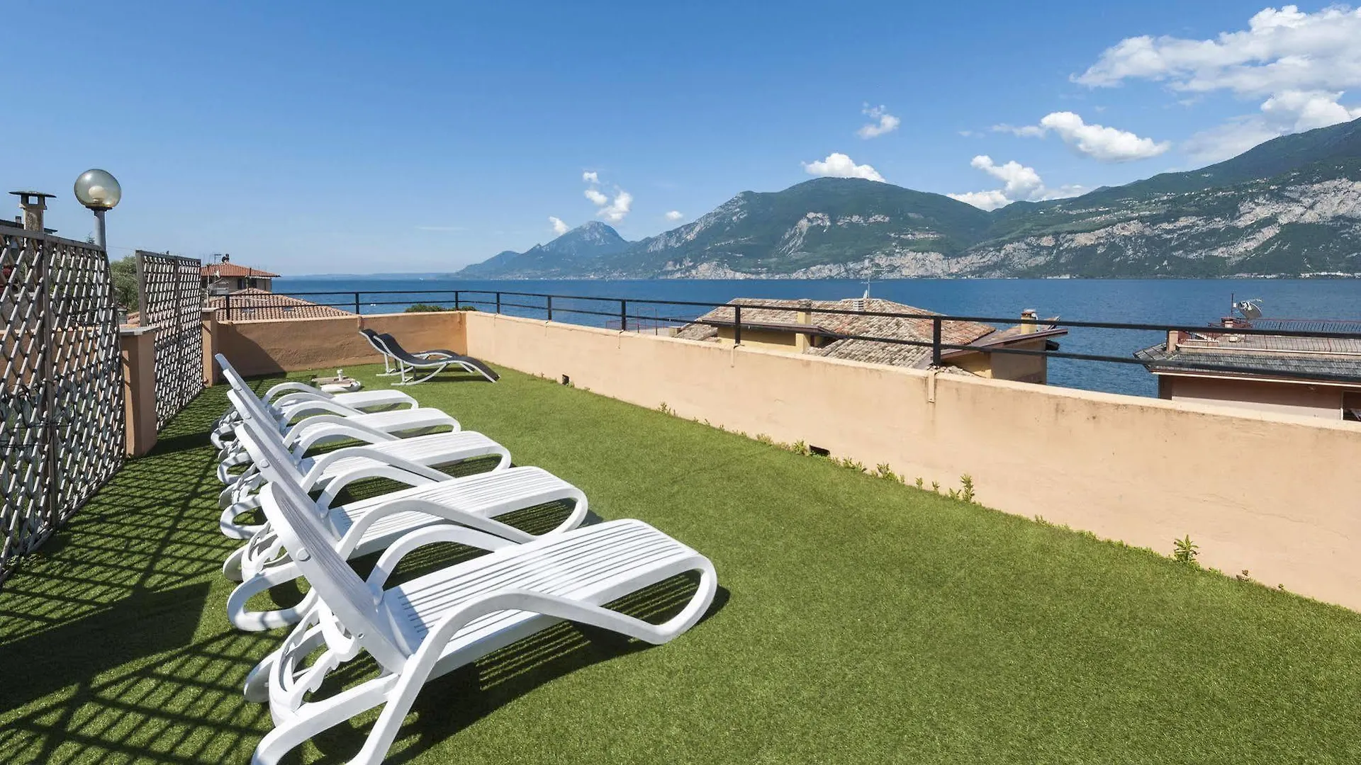 Hotel Sorriso Brenzone 2*,  Italie